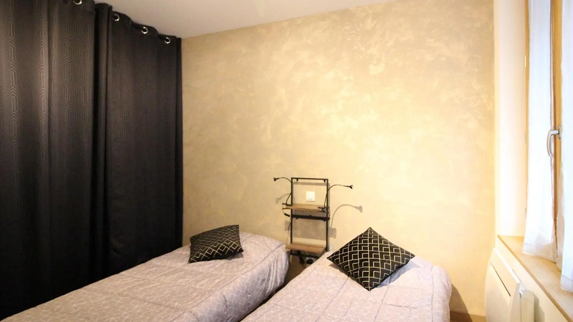 Charmant F3 Avec Parking Prive, Proche Thermes Et Commodites - 4 Pers, Animaux Acceptes - Fr-1-415-77 Le Mont-Dore Apartment